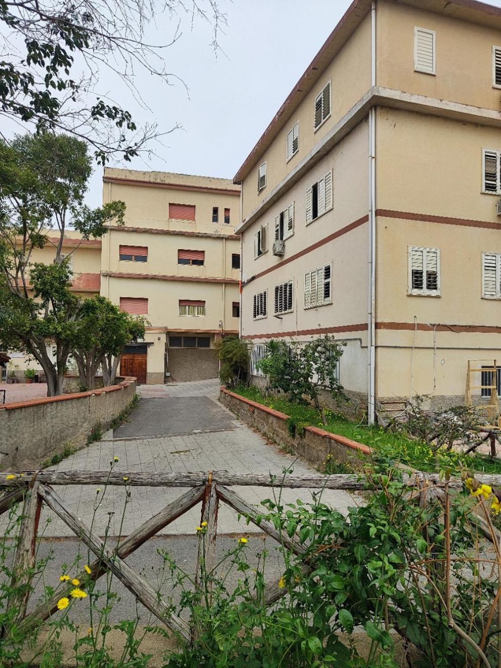 Fondo Versace Reggio di Calabria Buitenkant foto